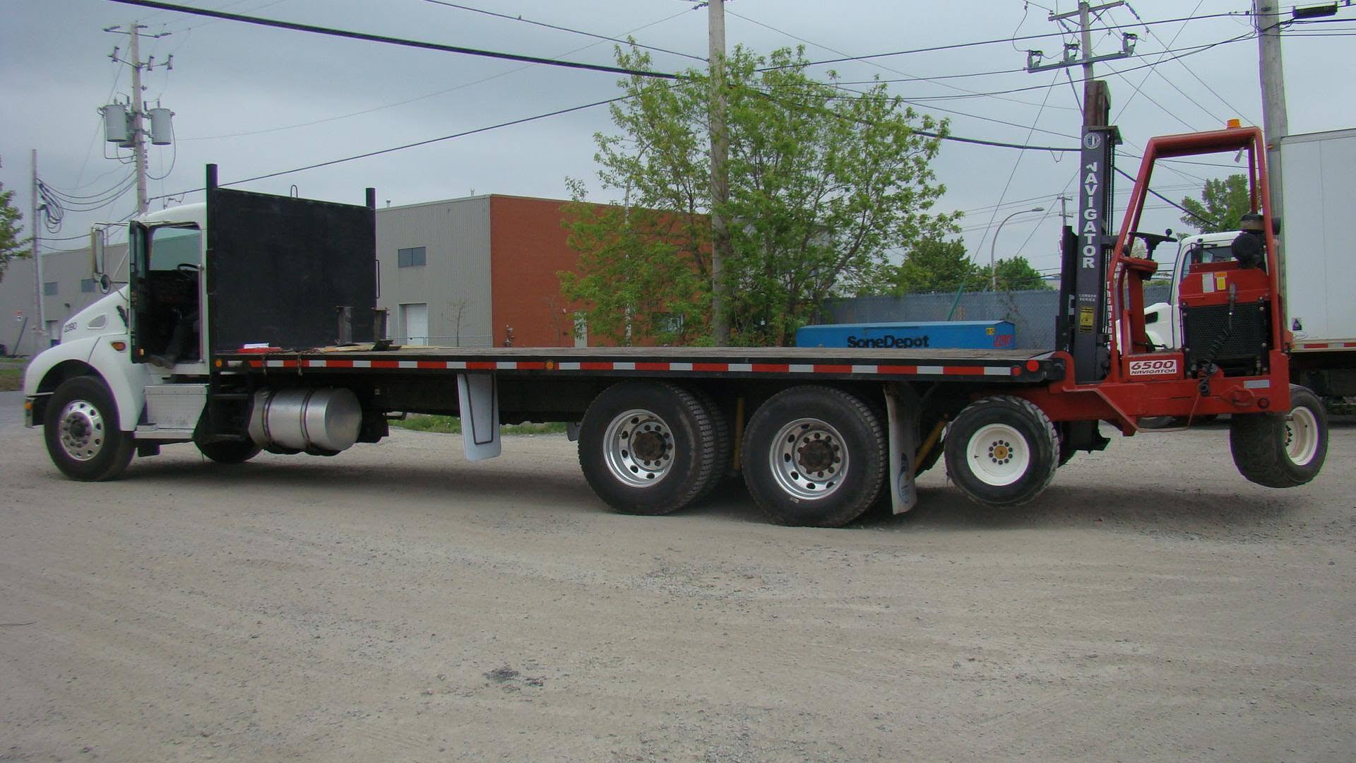 Transport par Moffett, Montréal